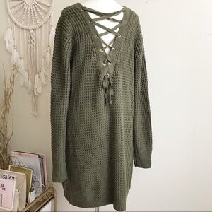 NWT En Creme green cozy knit lace up cardigan